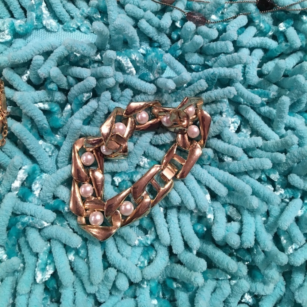 Jewelry Bundle - Picture 3 of 8